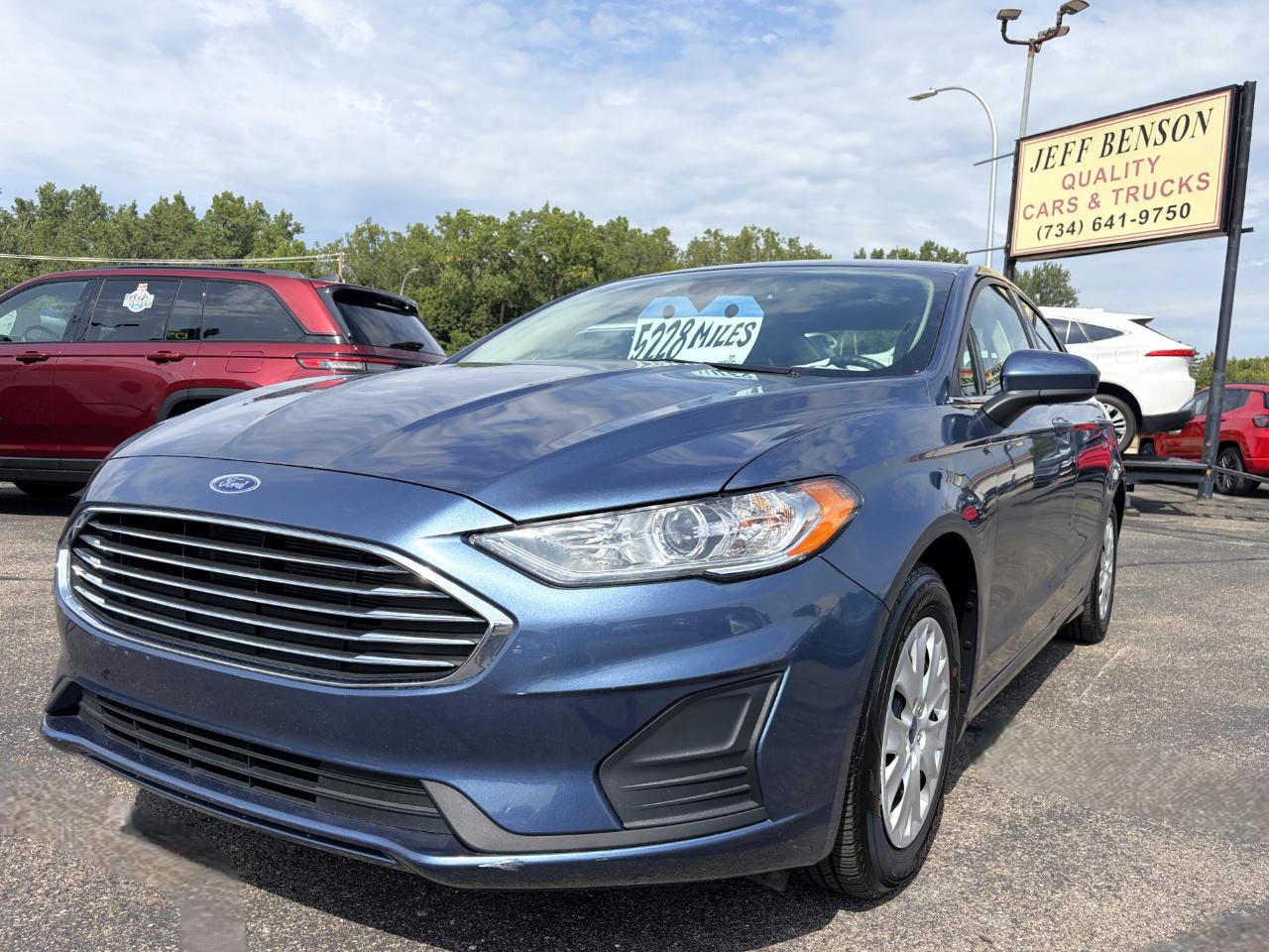 Ford Fusion S FWD 2019