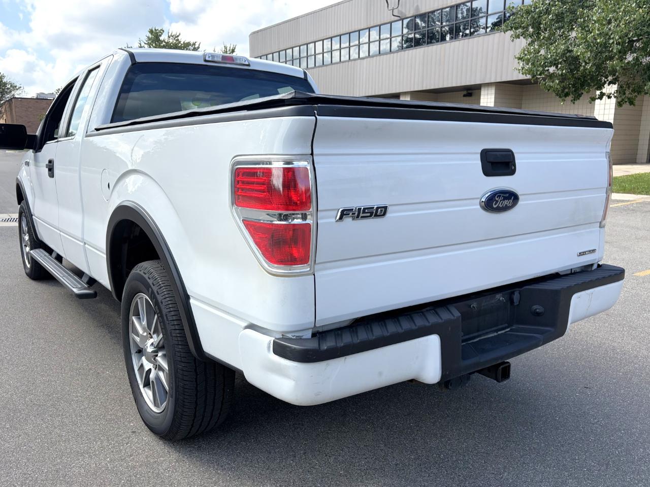 Ford F-150 4WD SuperCab 145" STX 2014
