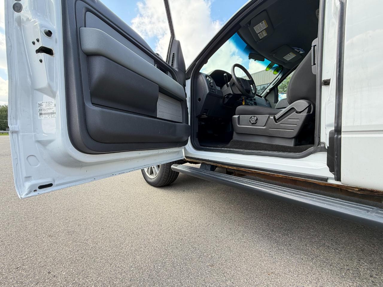 Ford F-150 4WD SuperCab 145" STX 2014