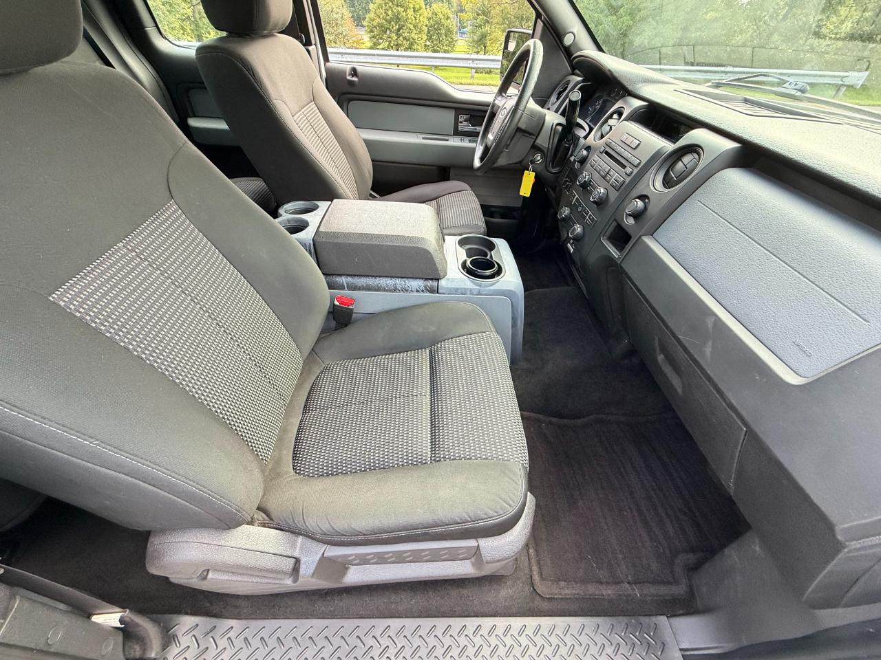 Ford F-150 4WD SuperCab 145" STX 2014
