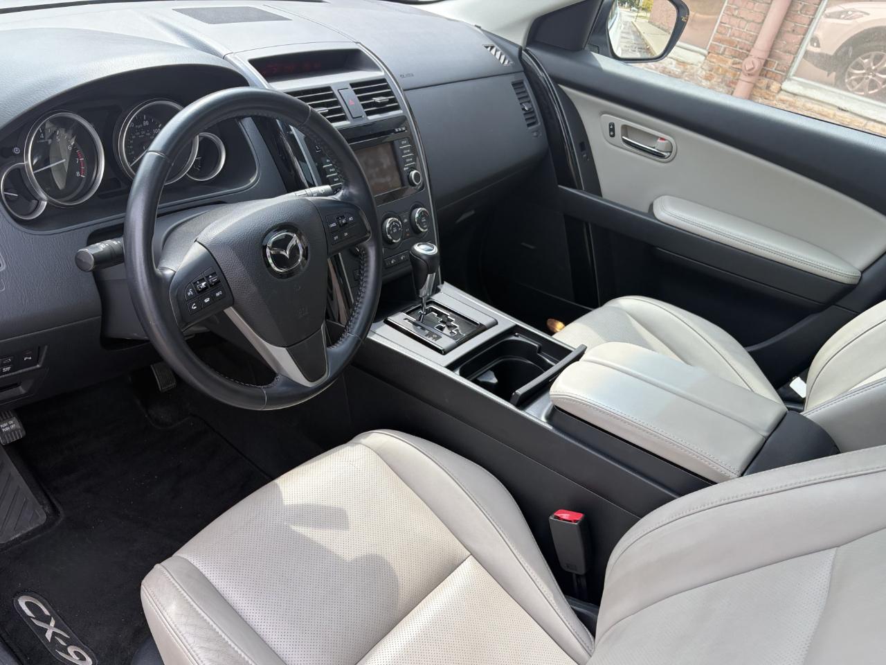 Mazda CX-9  2013