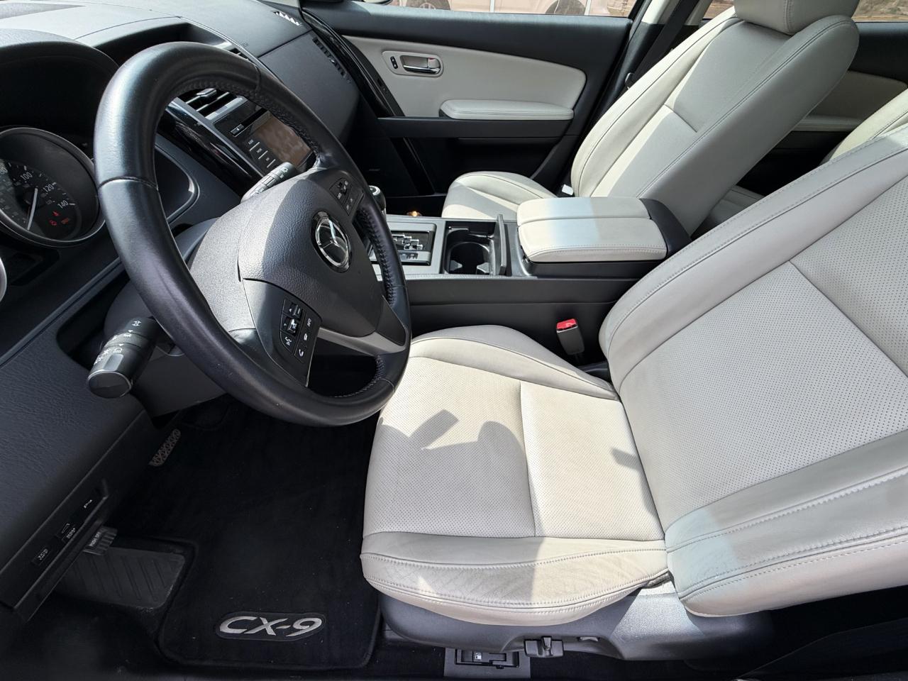 Mazda CX-9  2013
