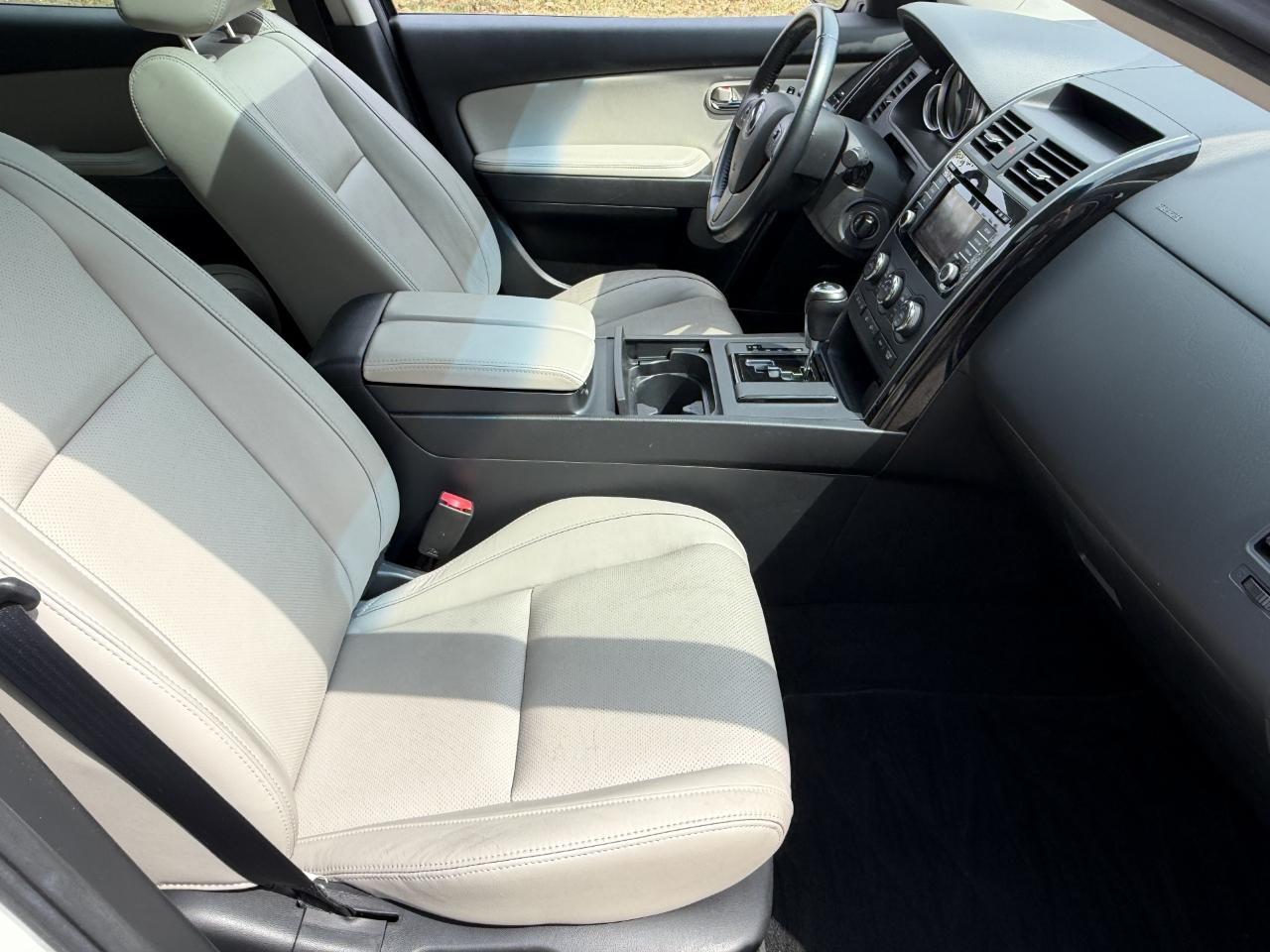 Mazda CX-9  2013