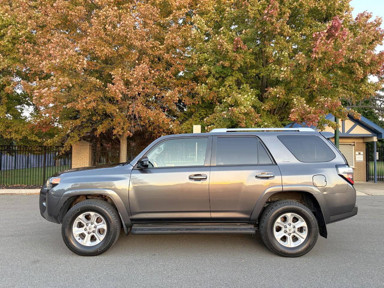 Toyota 4Runner SR5 2014