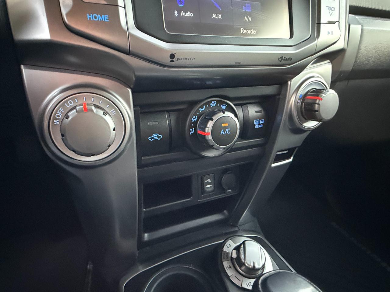 Toyota 4Runner SR5 2014