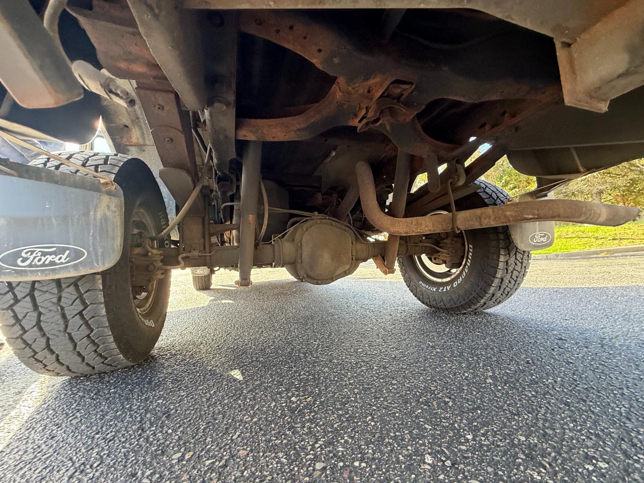 Ford Super Duty F-350 SRW  2004