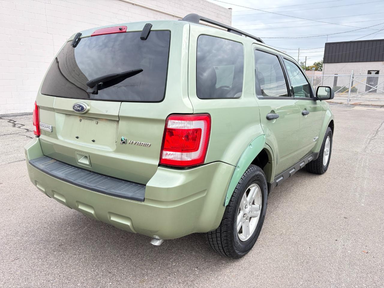 Ford Escape  2010