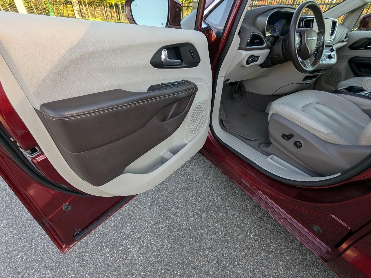 Chrysler Pacifica Touring L 2021