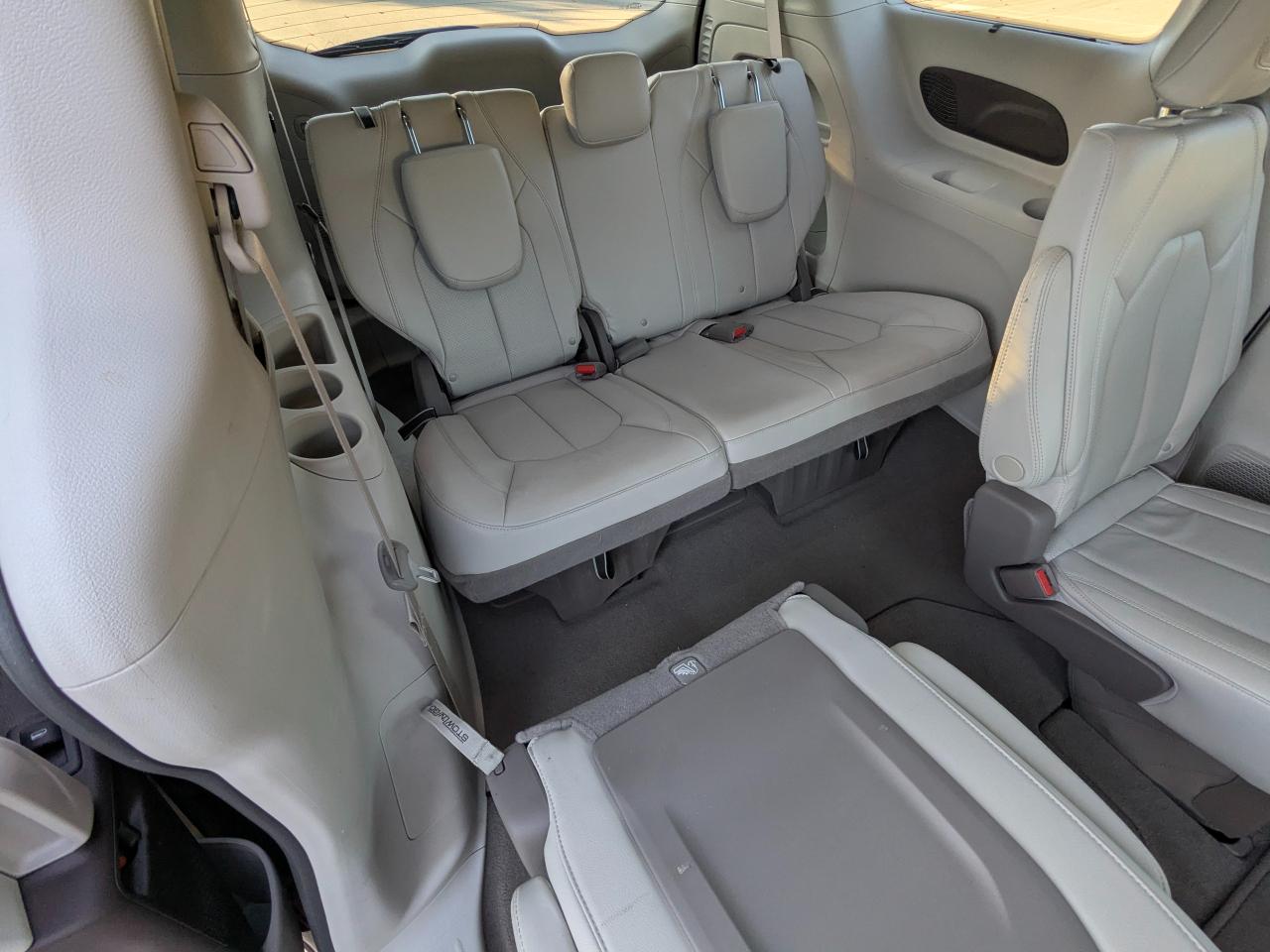 Chrysler Pacifica Touring L 2021