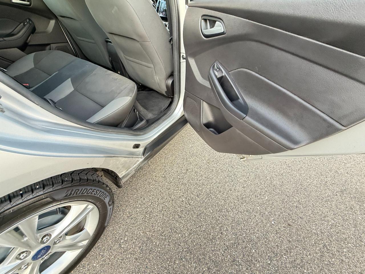 Ford Focus SE 2013