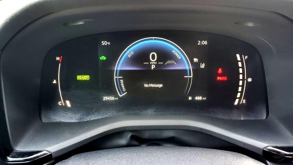 Toyota Camry Hybrid  2025