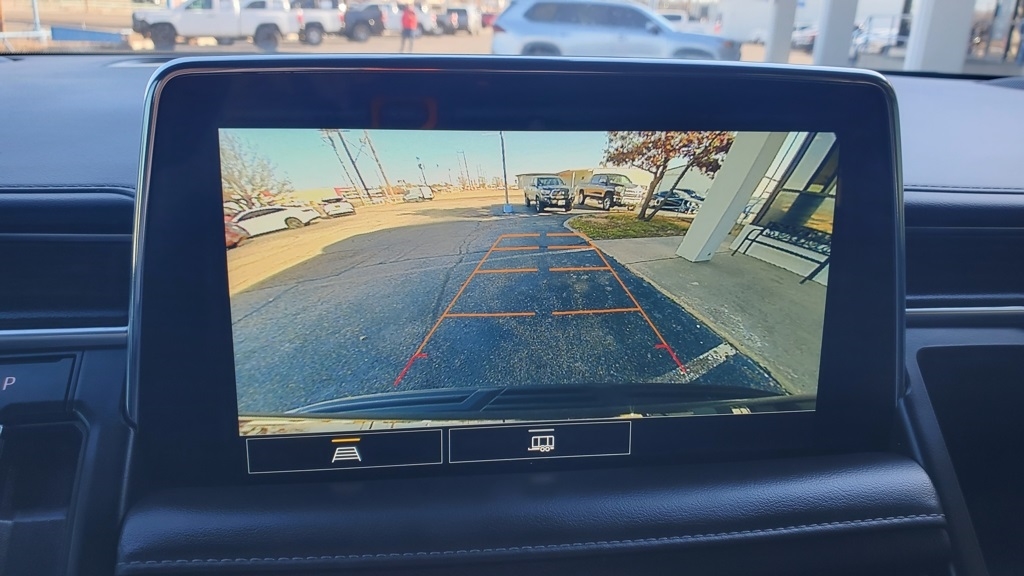 Chevrolet Tahoe  2021