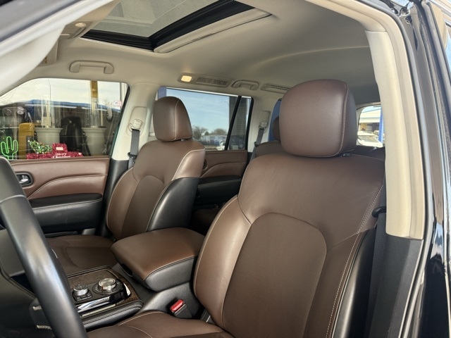 Infiniti QX80  2021