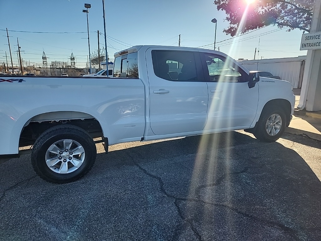 Chevrolet Silverado 1500  2021