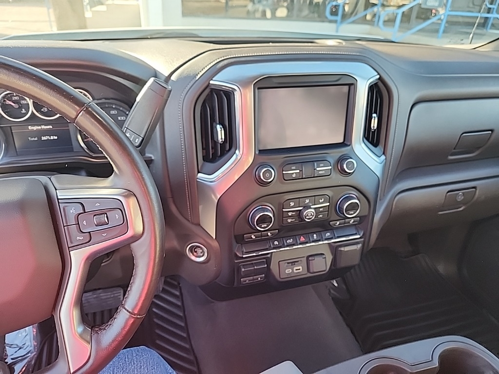 Chevrolet Silverado 1500  2021