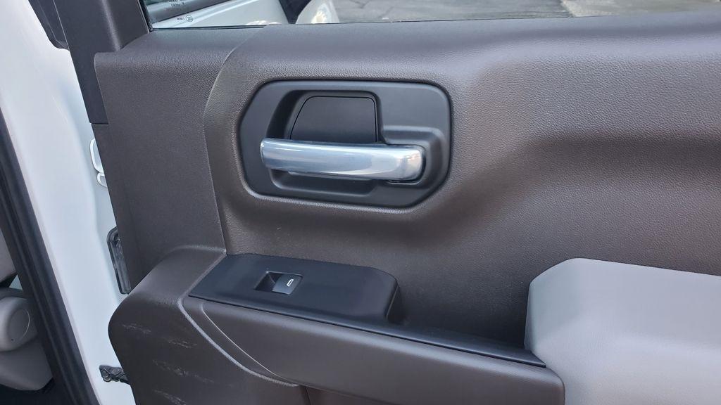 Chevrolet Silverado 1500  2021