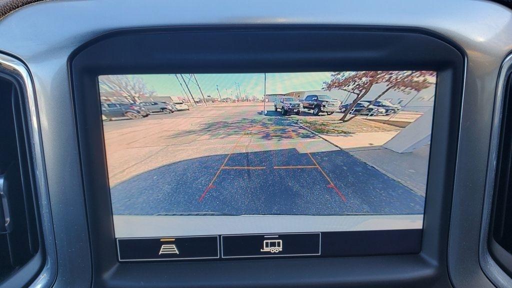 Chevrolet Silverado 1500  2021