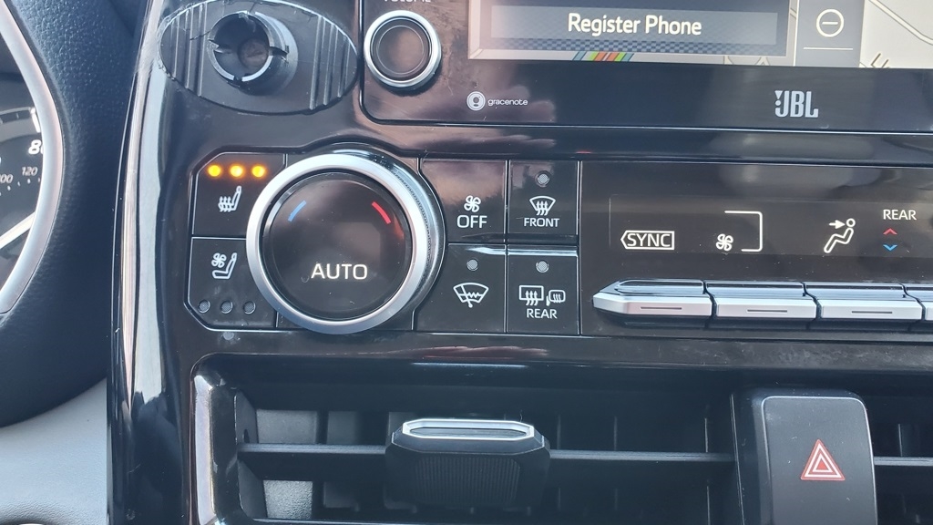 Toyota Highlander  2021