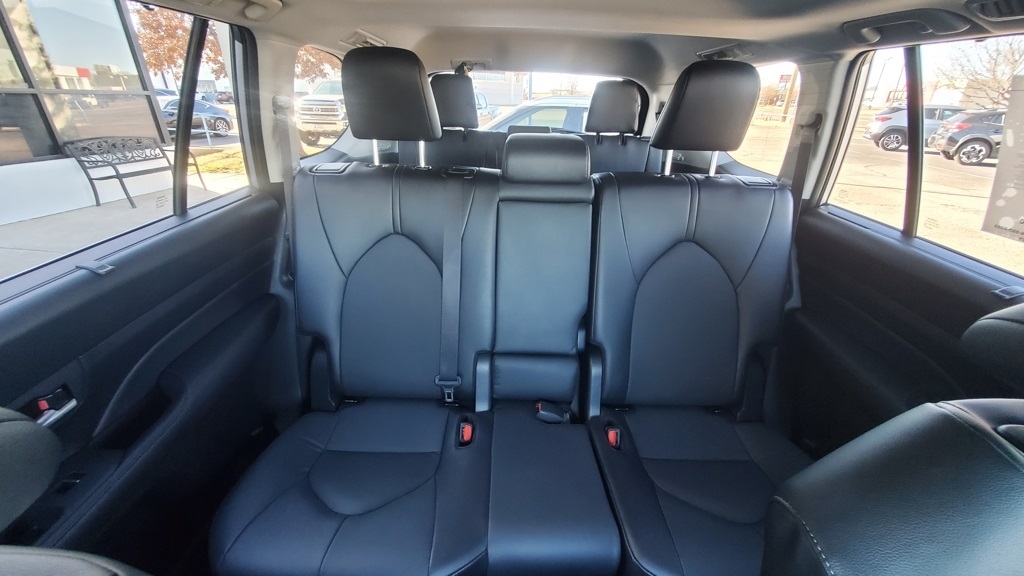 Toyota Grand Highlander  2025