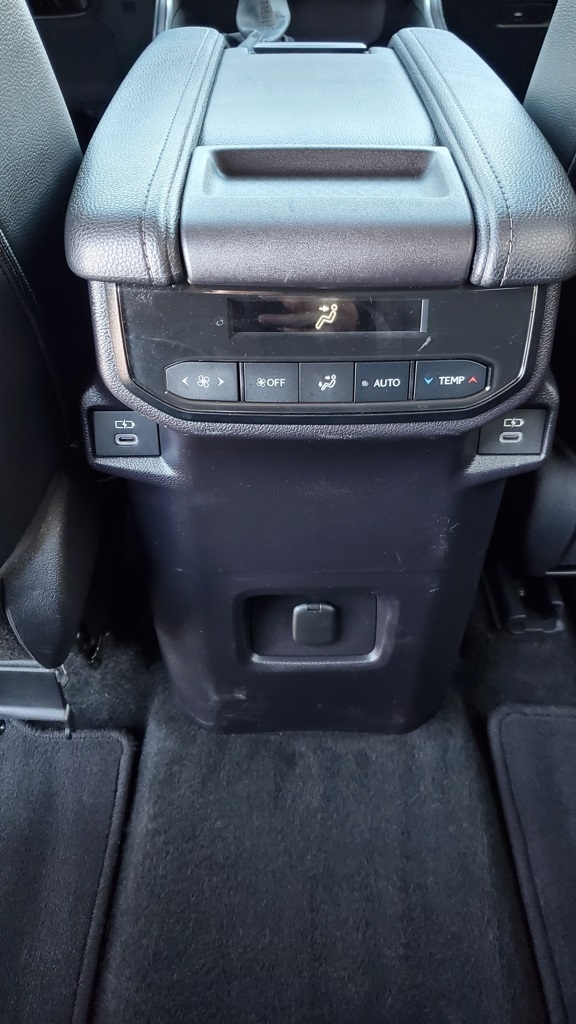 Toyota Grand Highlander  2025