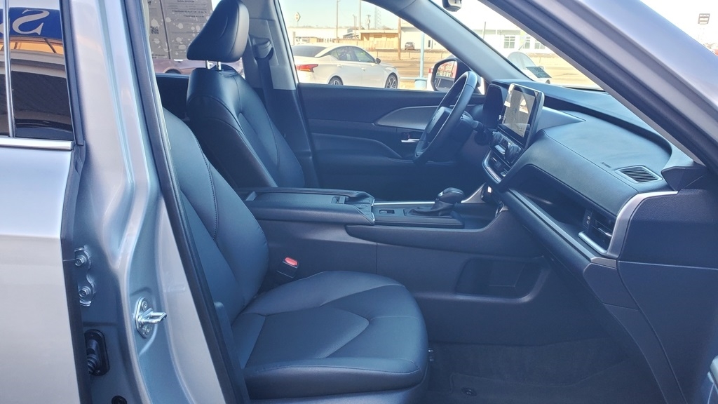 Toyota Grand Highlander  2025