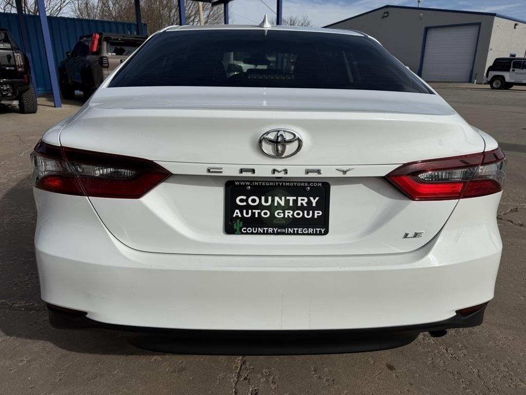 Toyota Camry  2022