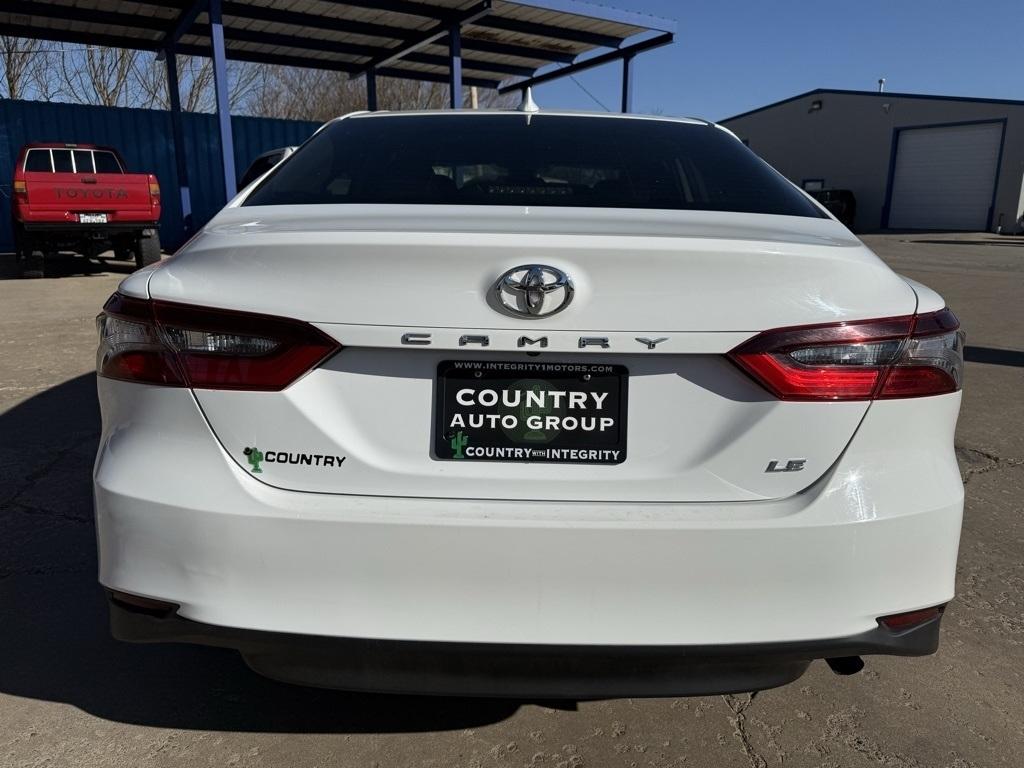 Toyota Camry  2022