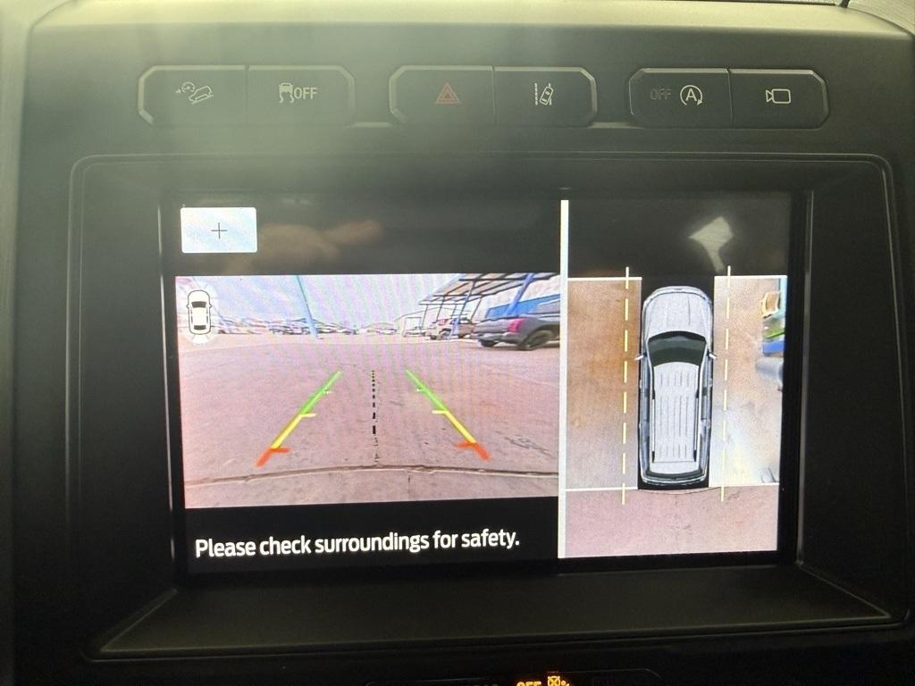 Ford Expedition  2021