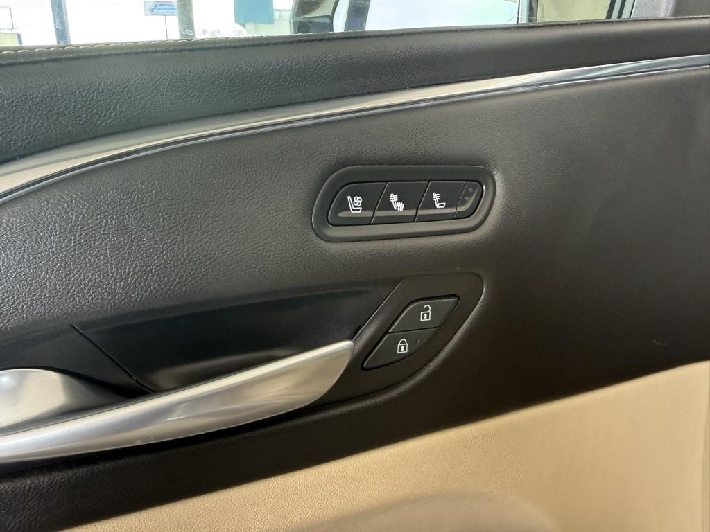 Cadillac Escalade  2024