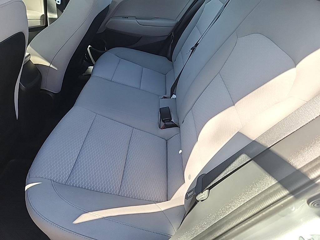 Hyundai Elantra  2020