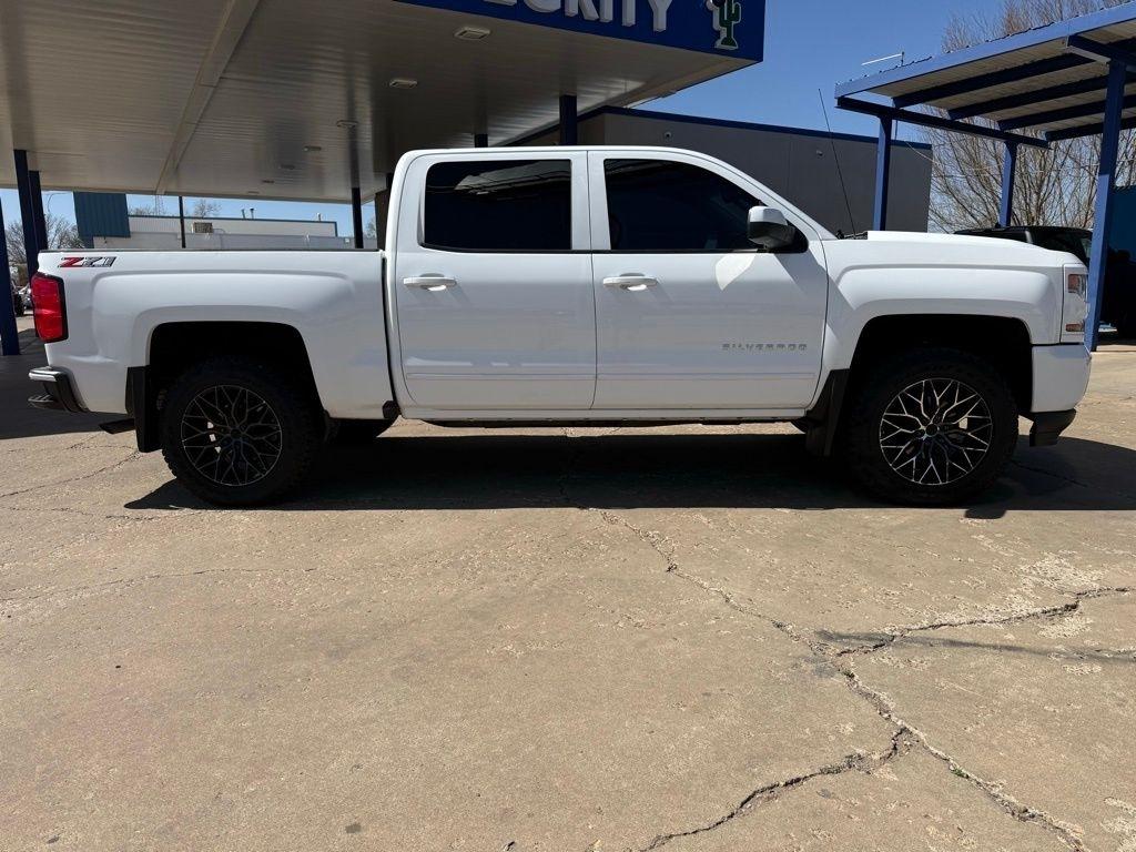 Chevrolet Silverado 1500  2018
