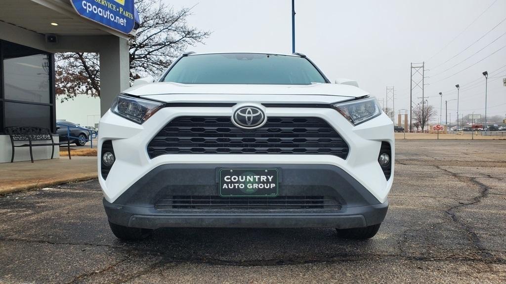 Toyota RAV4  2021