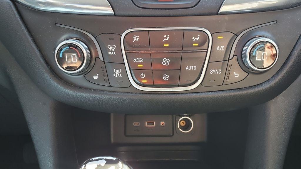 Chevrolet Equinox  2020