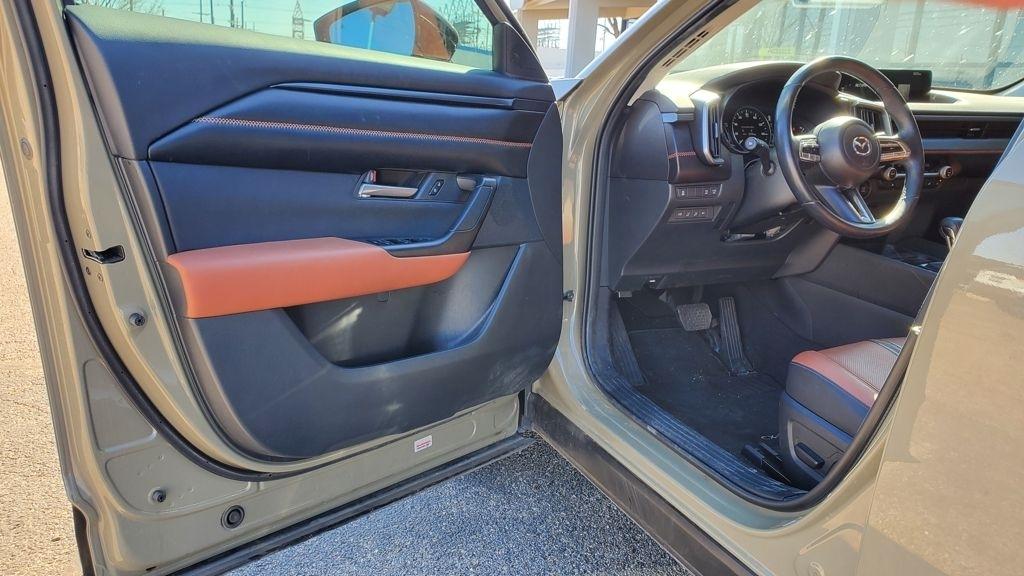 Mazda CX-50  2023