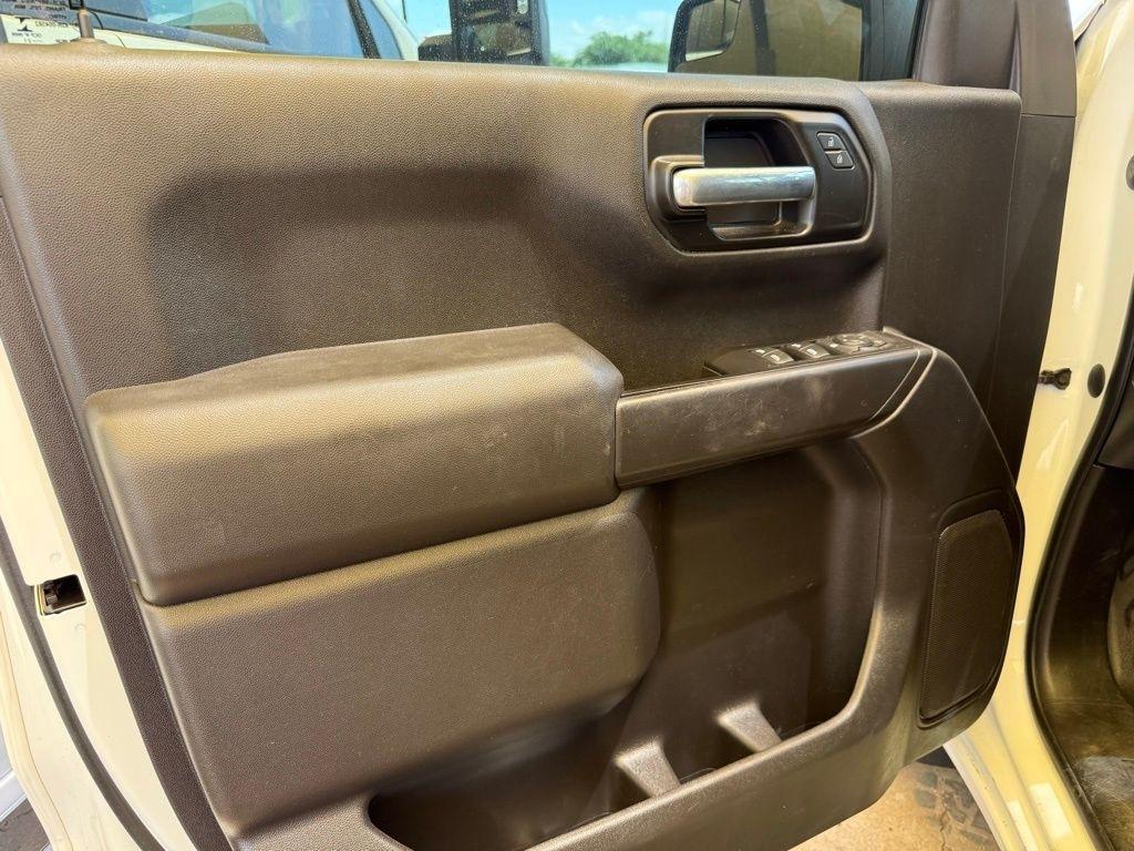 Chevrolet Silverado 1500  2021