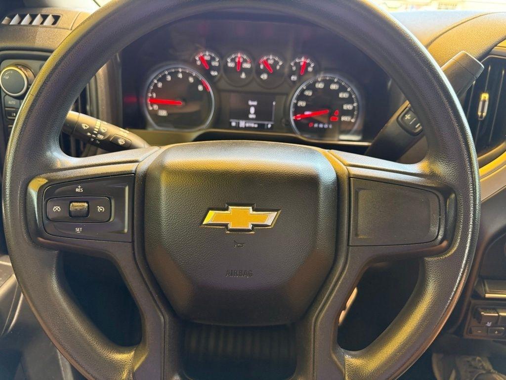 Chevrolet Silverado 1500  2021