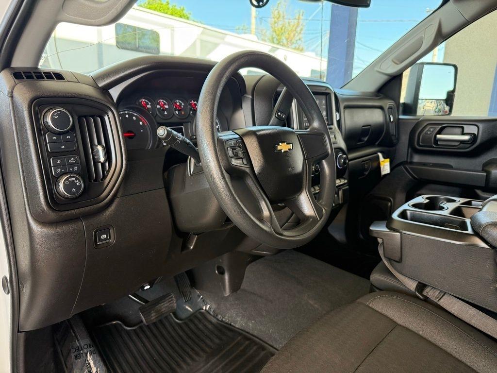 Chevrolet Silverado 2500HD  2025
