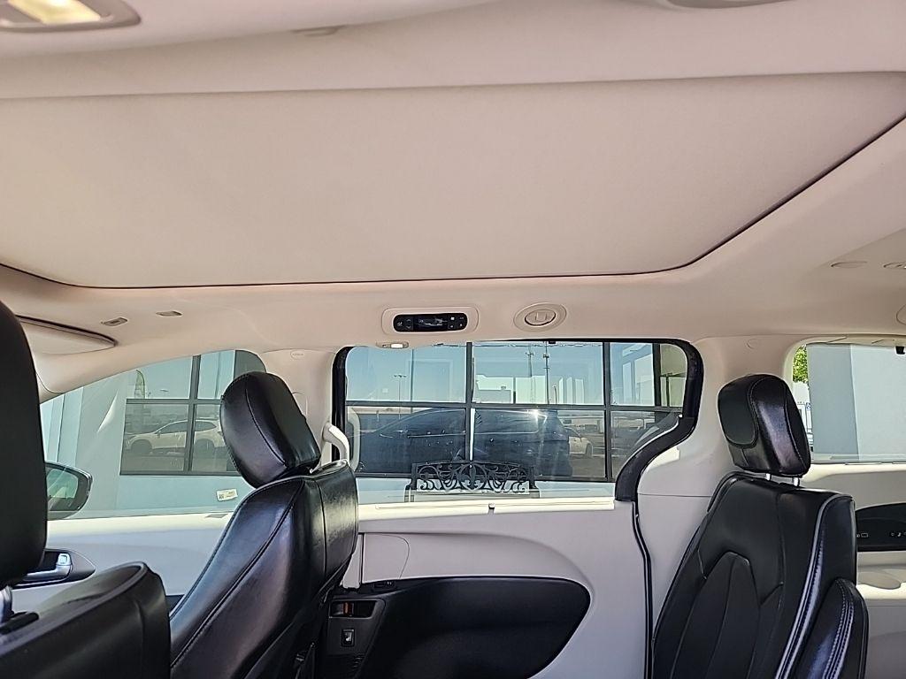 Chrysler Pacifica  2018