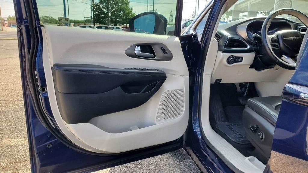 Chrysler Pacifica  2018