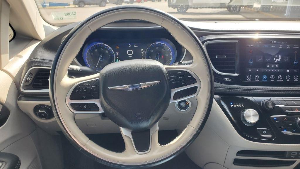 Chrysler Pacifica  2018