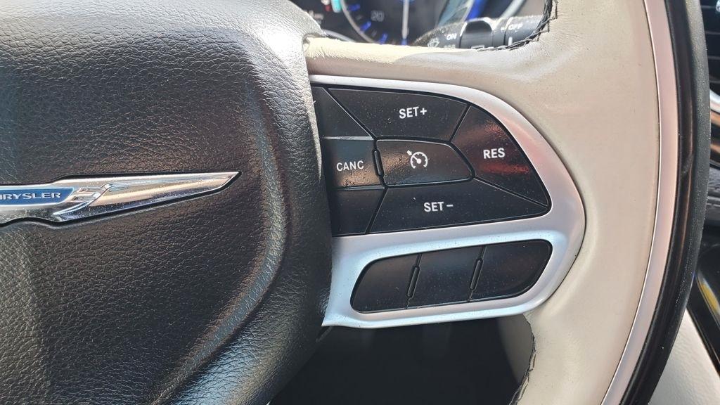 Chrysler Pacifica  2018