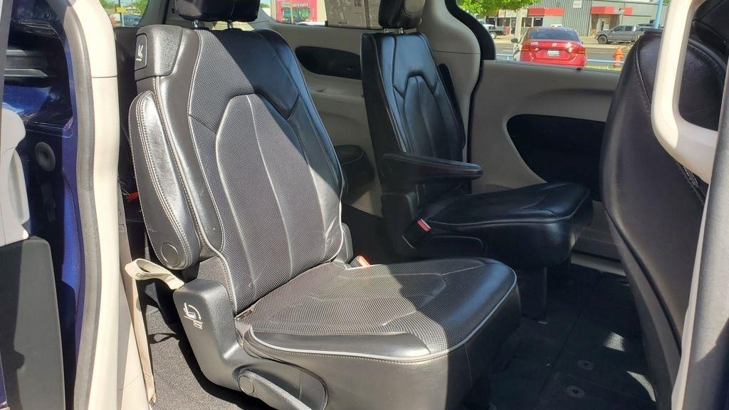 Chrysler Pacifica  2018