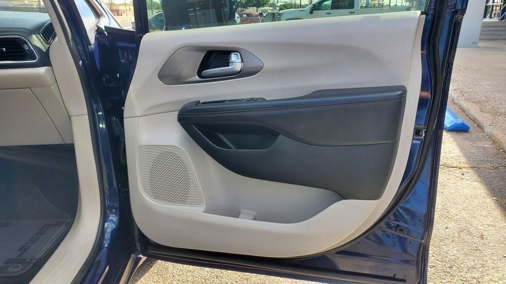 Chrysler Pacifica  2018