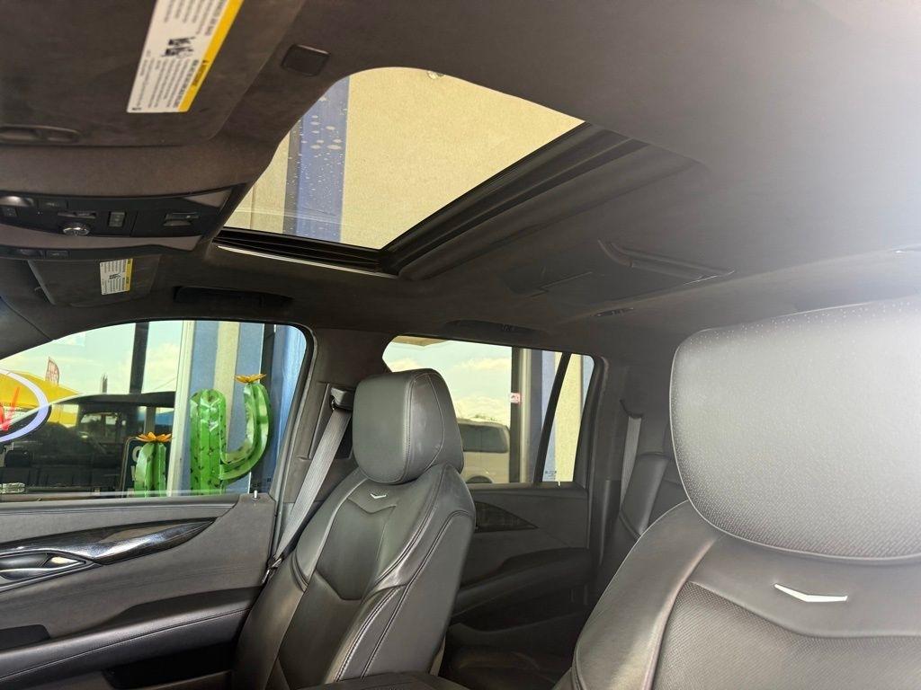 Cadillac Escalade  2018