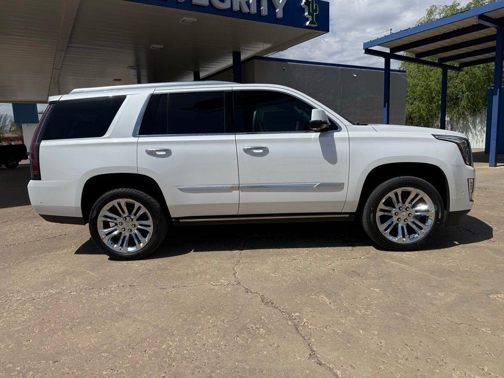 Cadillac Escalade  2018