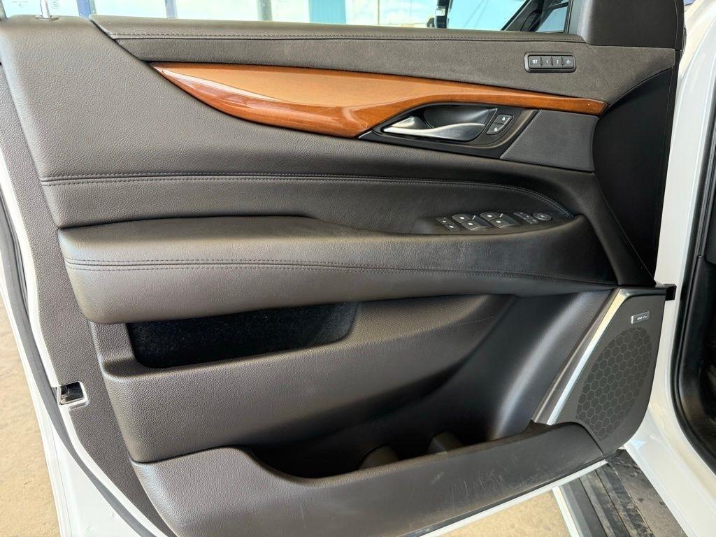 Cadillac Escalade  2018