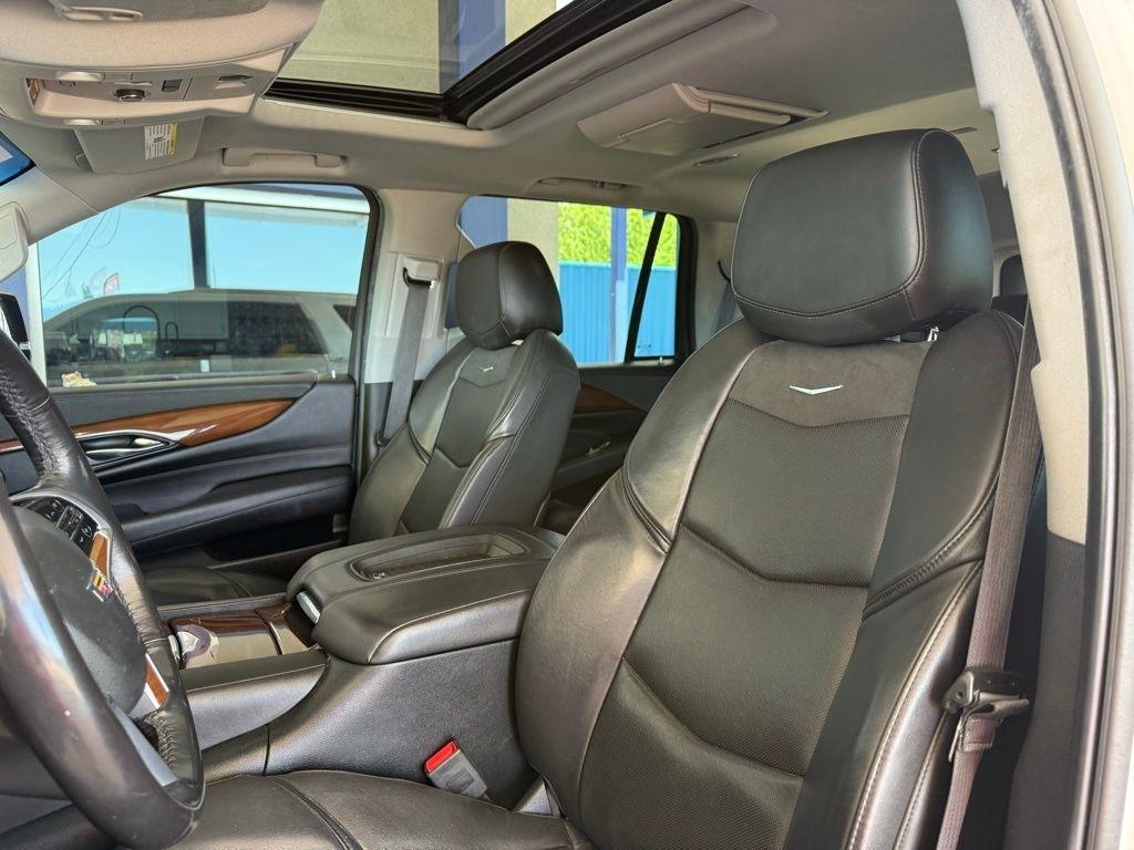 Cadillac Escalade  2018