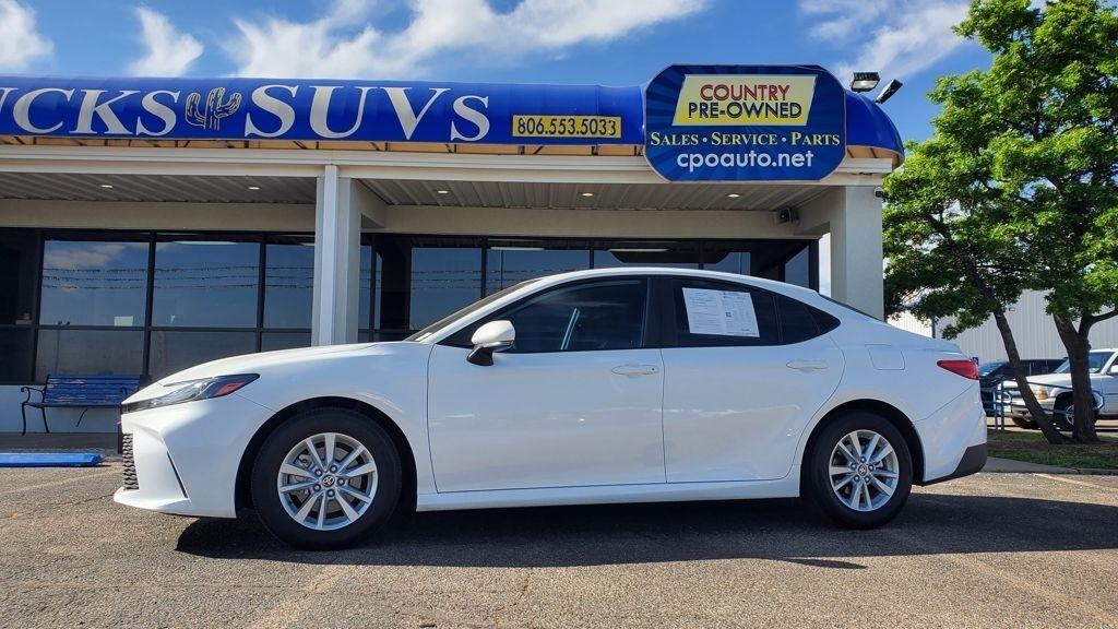 Toyota Camry Hybrid  2025