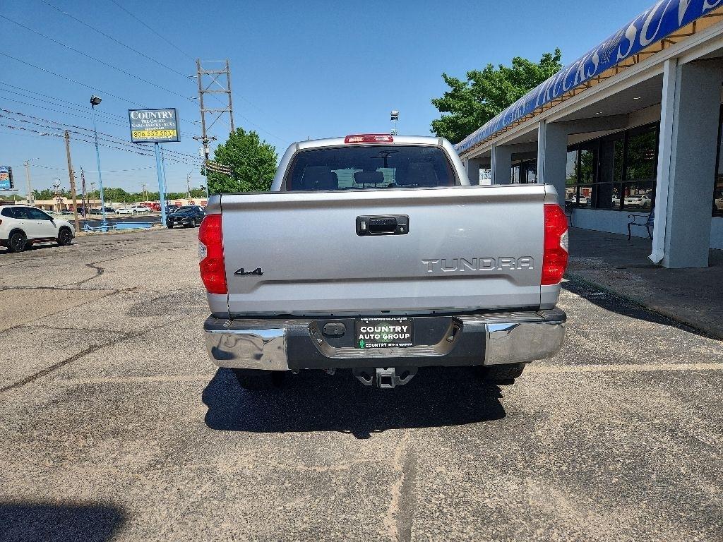 Toyota Tundra  2019