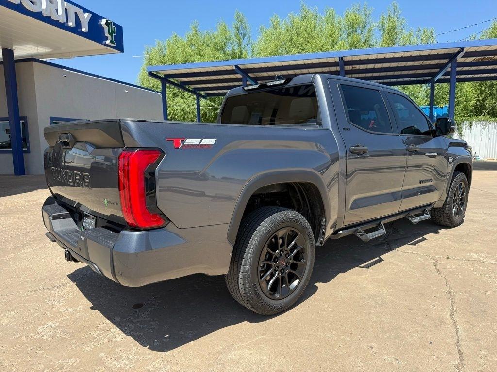 Toyota Tundra  2023